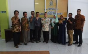 Silaturahim Sastra Inggris Universitas Muhammadiyah Purwokerto ke Sastra Inggris IAIN Surakarta