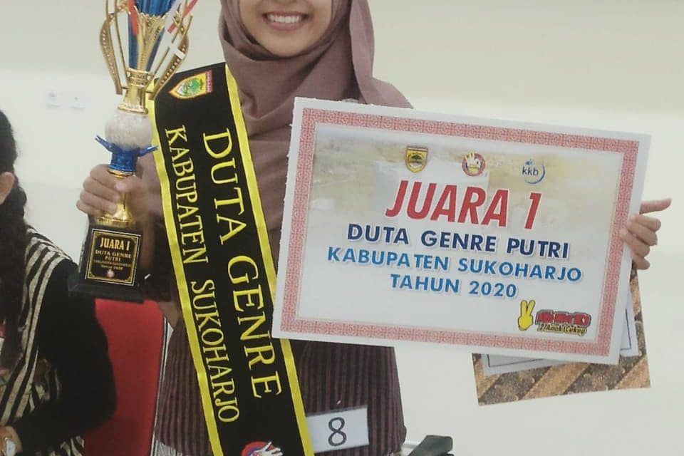 Mahasiswi PBI IAIN Surakarta, Fella Vidia Fravisdha, Juarai Duta Genre Putri Sukoharjo 2020