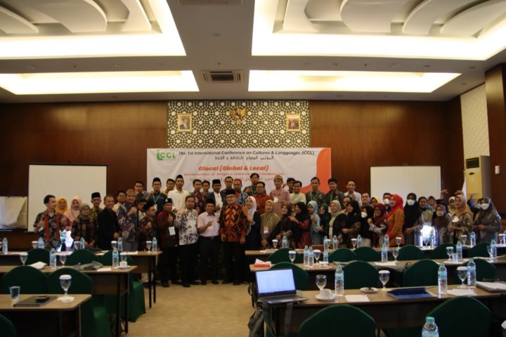 FAB UIN Raden Mas Said Surakarta Gelar The 1 st International Conference on Cultures & Languages (ICCL)￼
