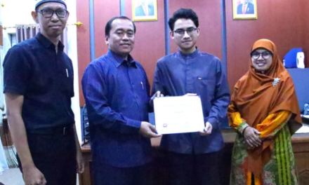 Dekan FAB Sambut Kembalinya Ahmad Danial Latief Dari MOSMA Dengan Penuh Kebanggaan