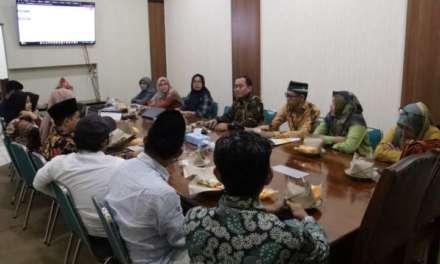 FAB Gelar Rapat Koordinasi Persiapan Asesmen Lapangan Borang Prodi TBI